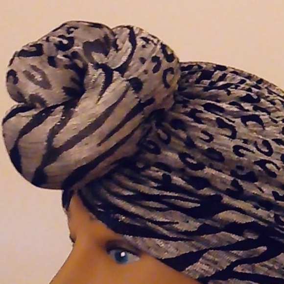 Accessories - Leopard Print Top Knot Turban Accessories - Leopard Print Top Knot Turban